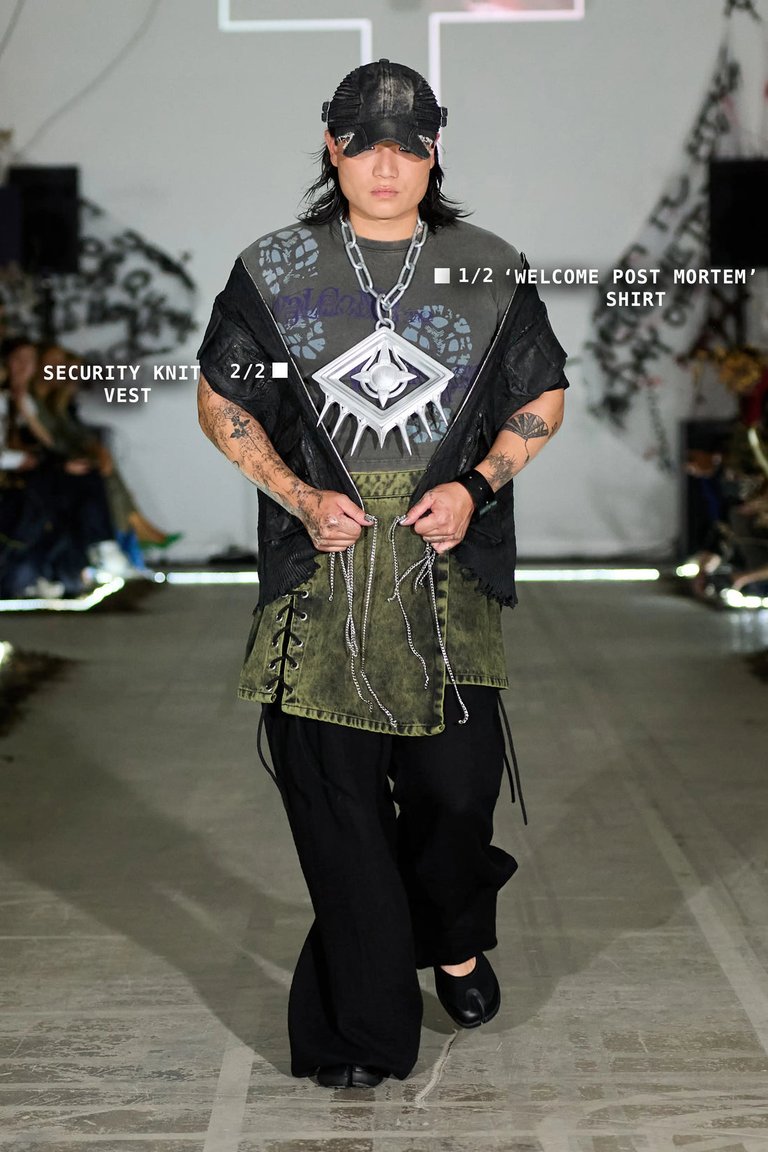 SHOP: LOOK 5 →