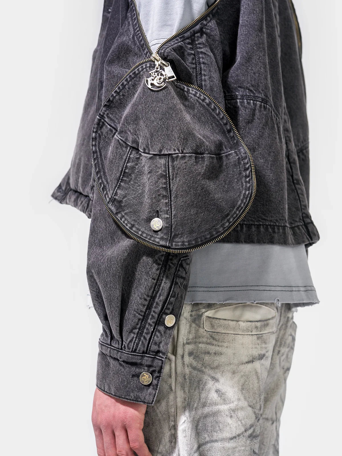 Heavy Cropped Denim Jacket Circle Zip FINE CHAOS