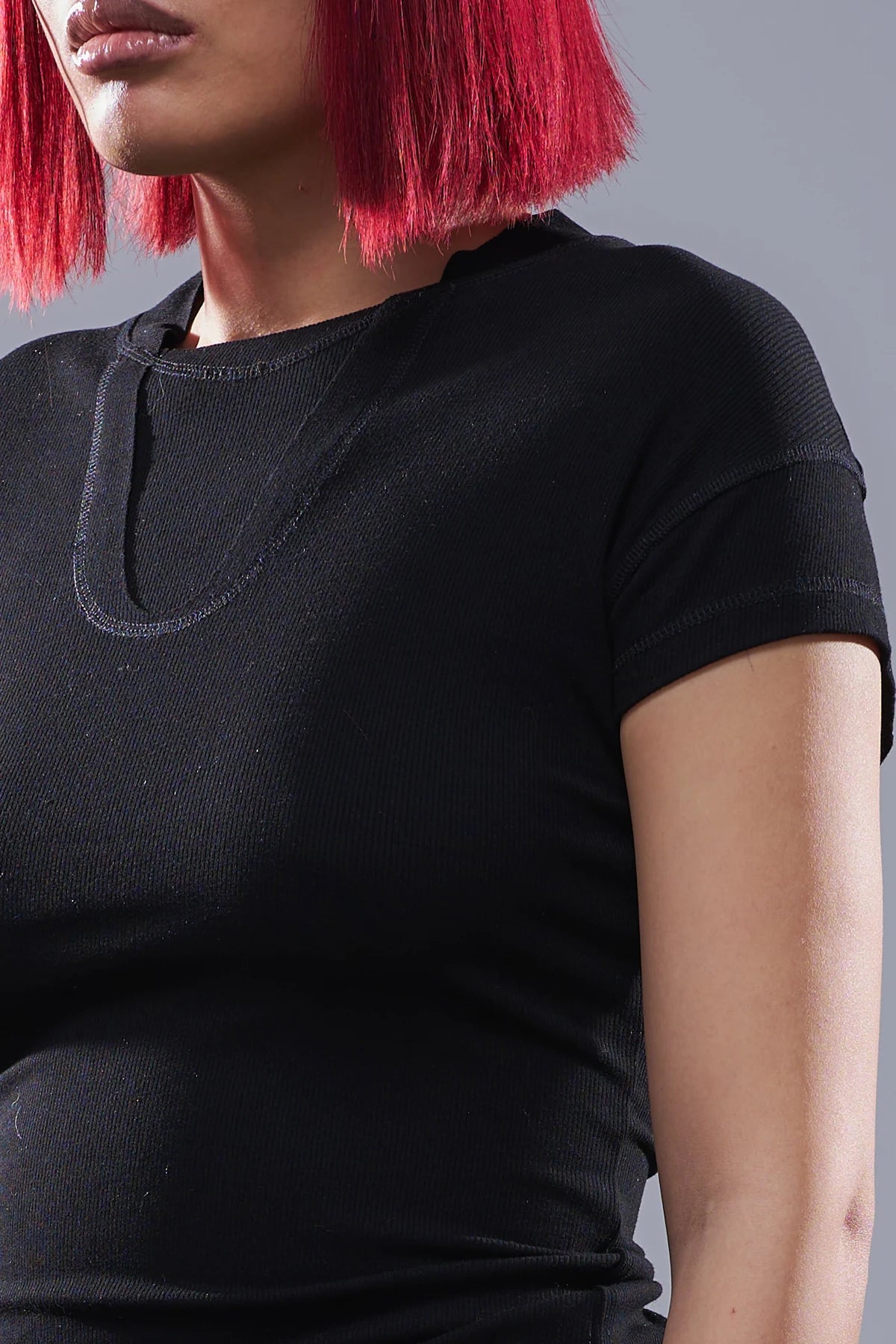 Tight-fit Rib Baby Tee Black