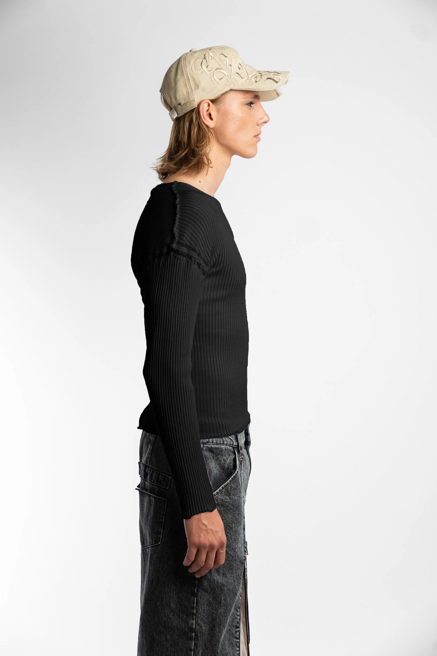 Lamb's Knitted Longsleeve - Black