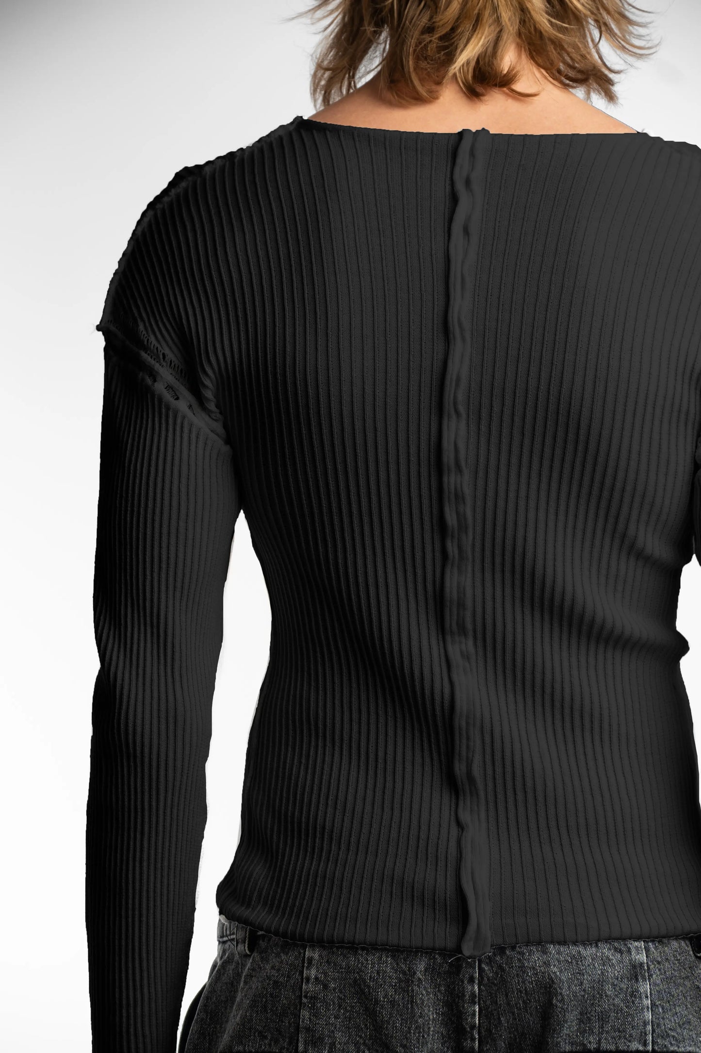 Lamb's Knitted Longsleeve - Black