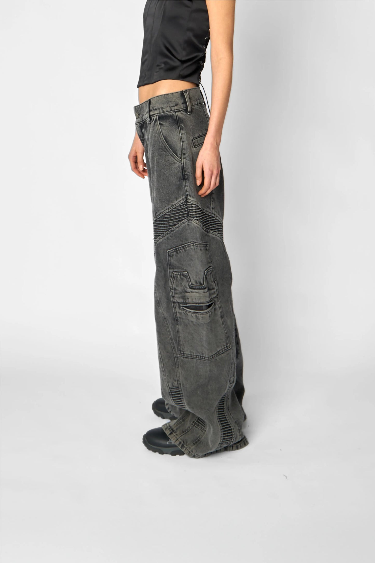 Vain's Flow Denim Pants