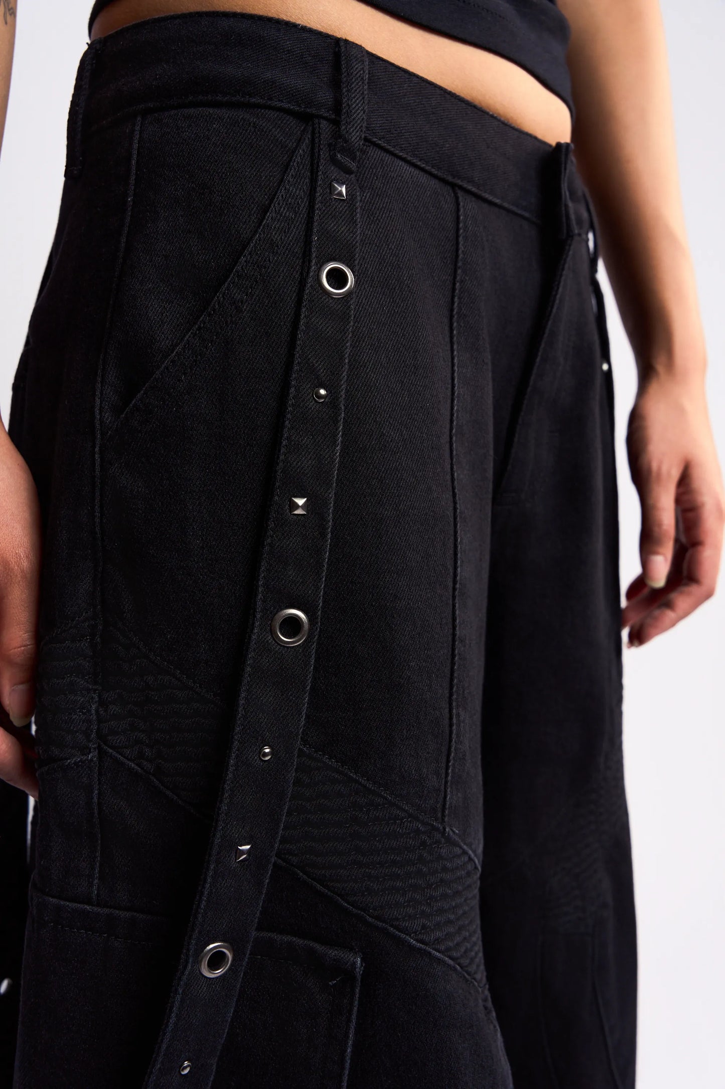 Vain's Flow Cargo Shorts